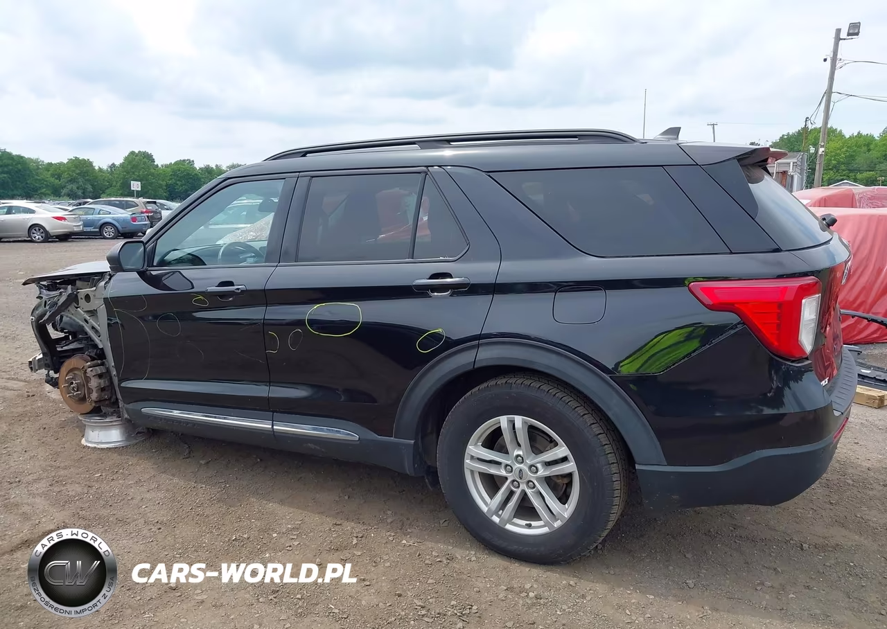 2021 Ford Explorer Xlt VIN:1FMSK8DH6MGB78568 - 17