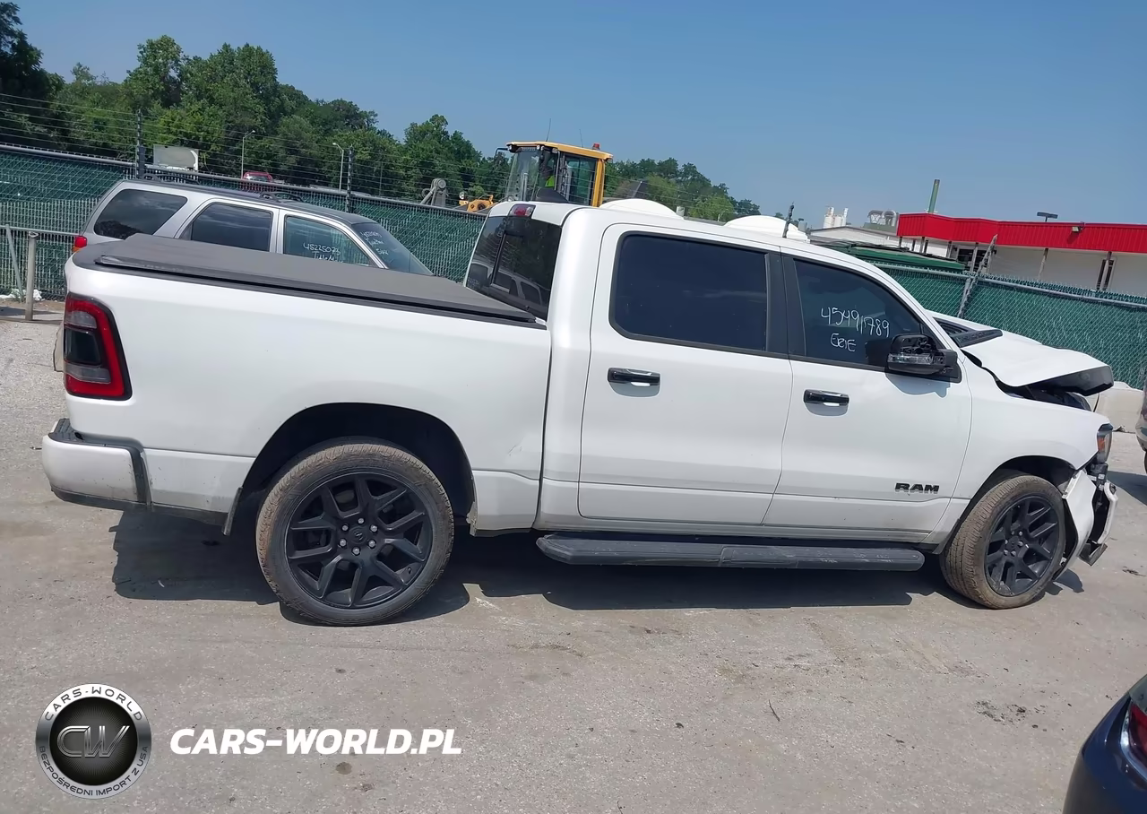 2023 Ram 1500 Laramie 4X4 5'7 Box VIN:1C6SRFJT2PN562108 - 13