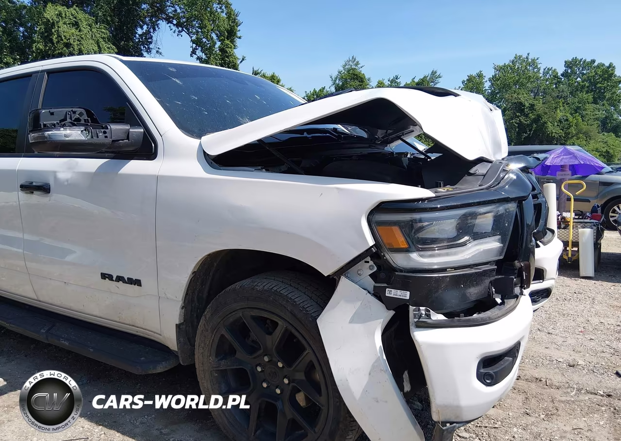 2023 Ram 1500 Laramie 4X4 5'7 Box VIN:1C6SRFJT2PN562108 - 18