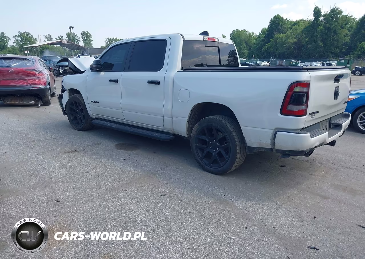 2023 Ram 1500 Laramie 4X4 5'7 Box VIN:1C6SRFJT2PN562108 - 3