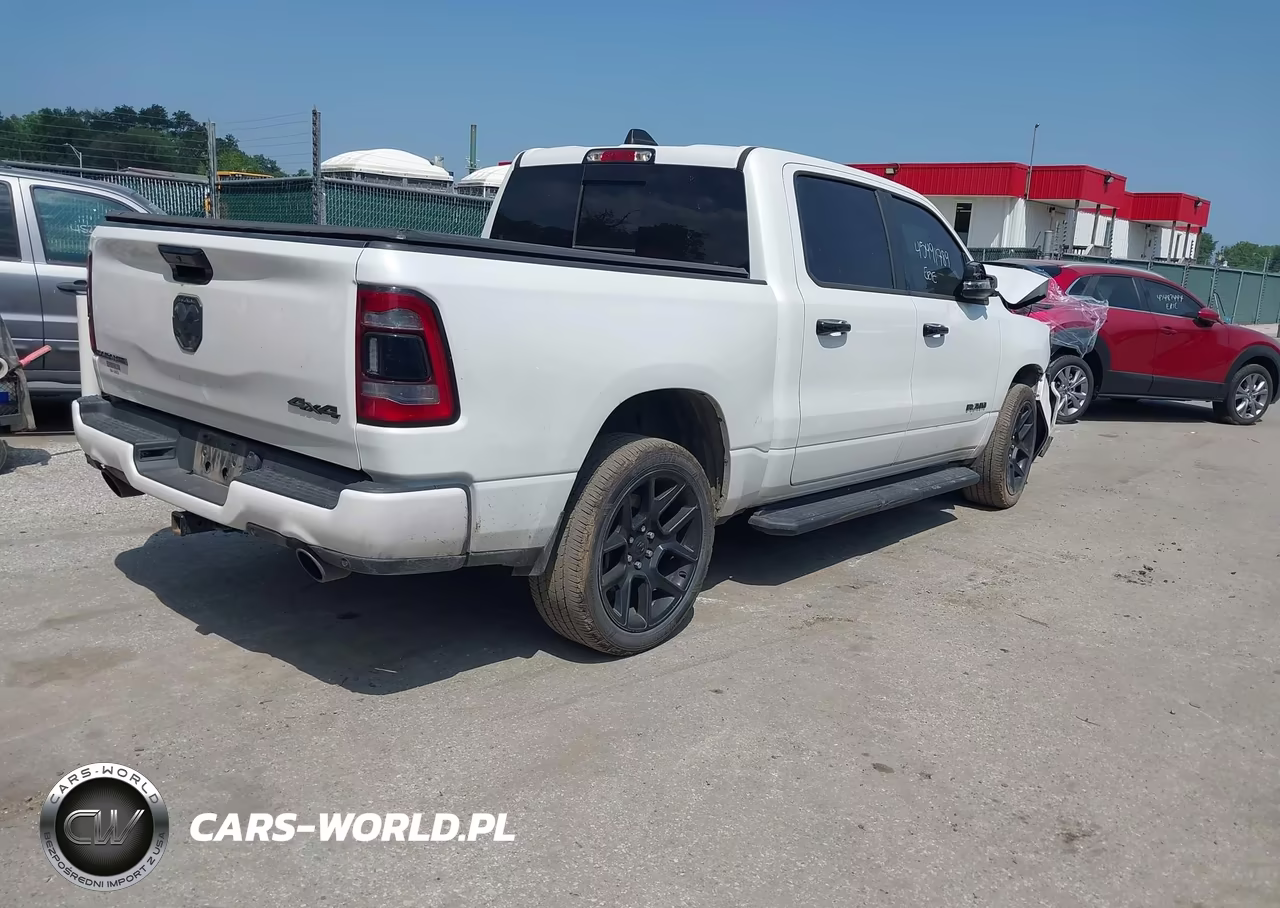 2023 Ram 1500 Laramie 4X4 5'7 Box VIN:1C6SRFJT2PN562108 - 4