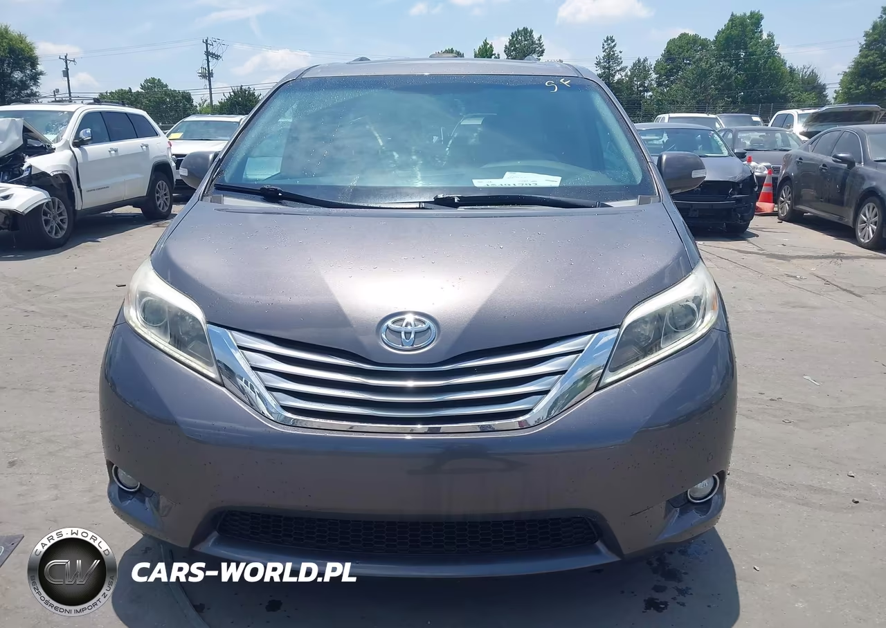 2016 Toyota Sienna Limited 7 Passenger VIN:5TDYK3DC2GS725285 - 12