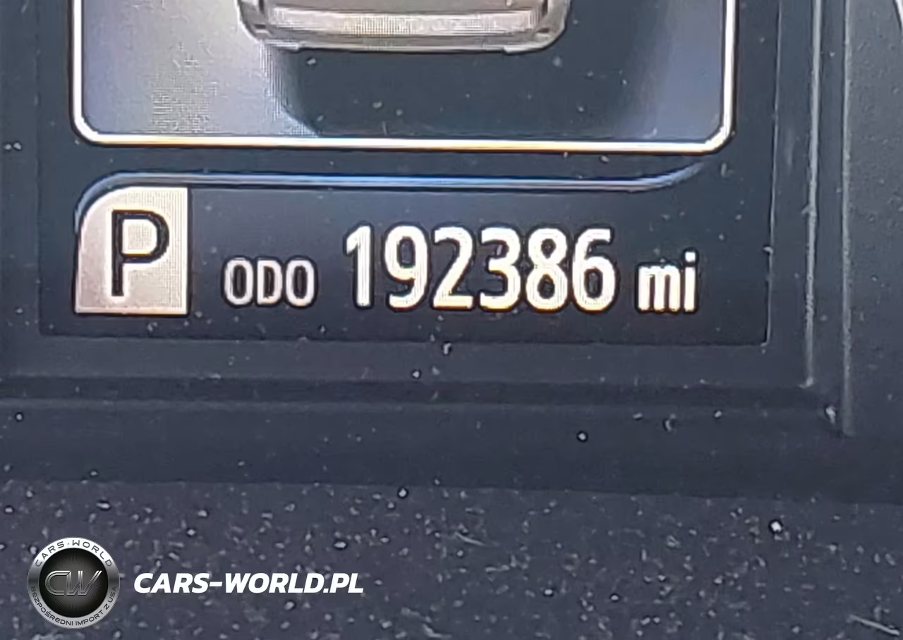 2016 Toyota Sienna Limited 7 Passenger VIN:5TDYK3DC2GS725285 - 15