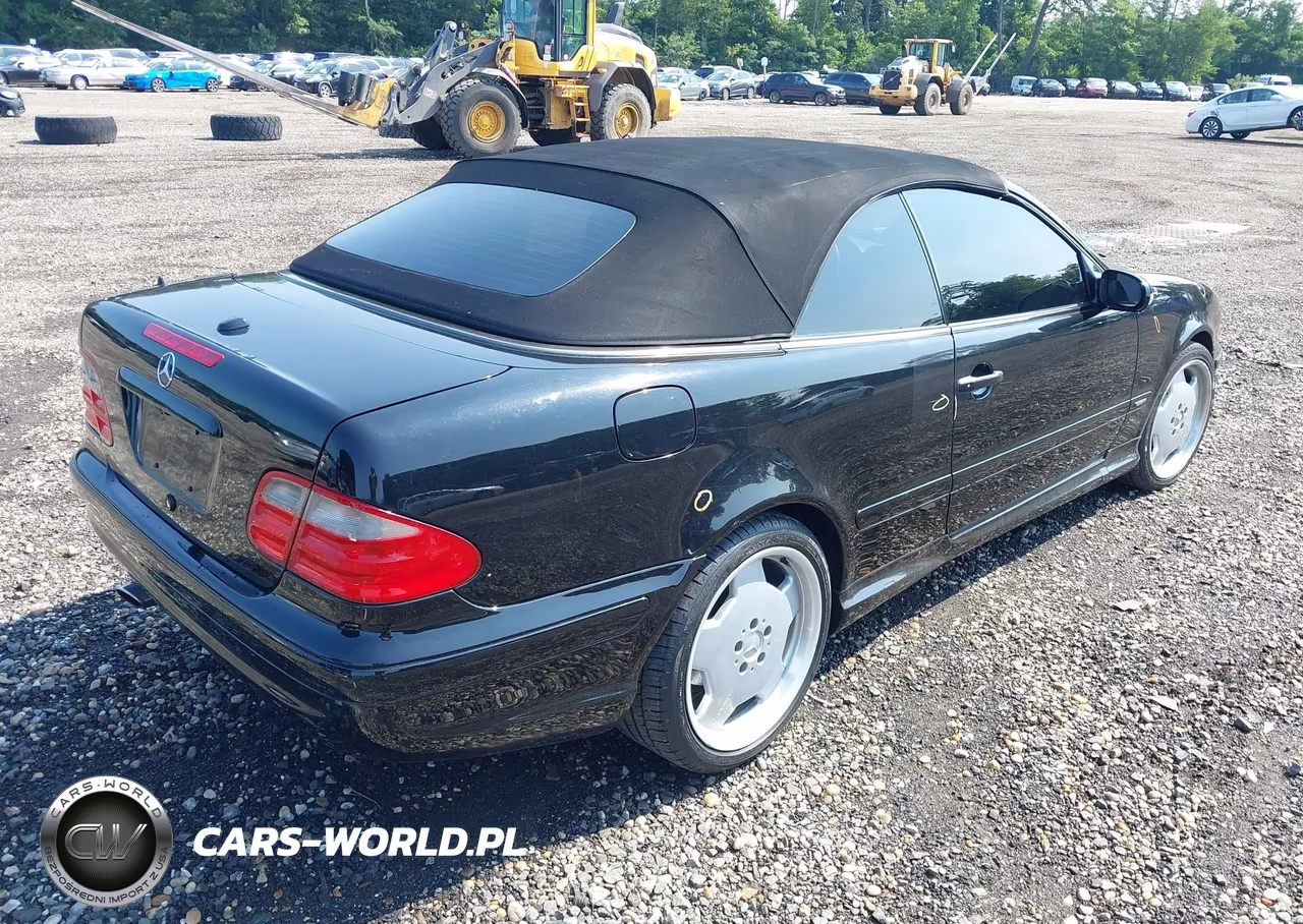 2002 Mercedes-Benz Clk 320 VIN:WDBLK65G92T112635 - 4