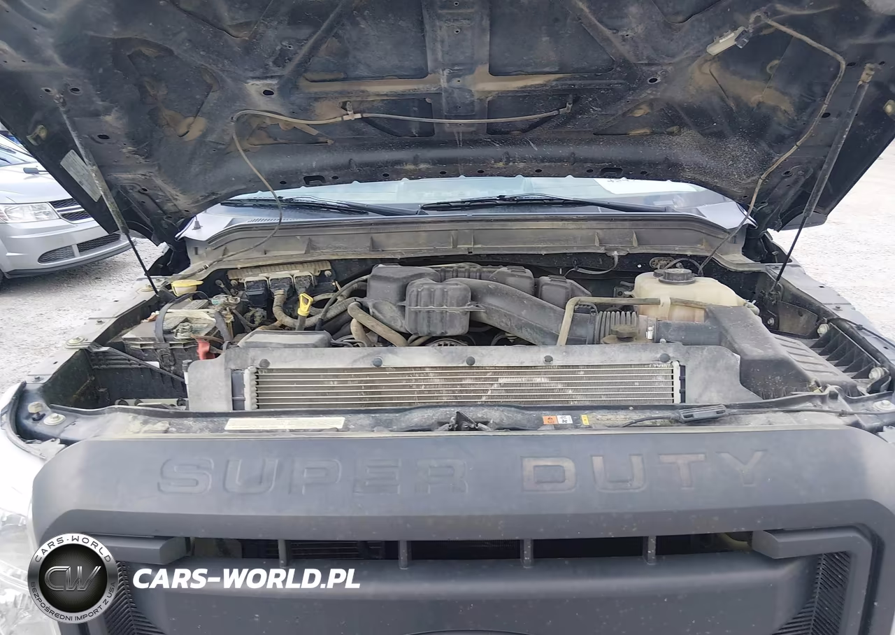 2015 Ford F-350 Chassis Lariat-Xl-Xlt VIN:1FD8X3H68FED32025 - 10
