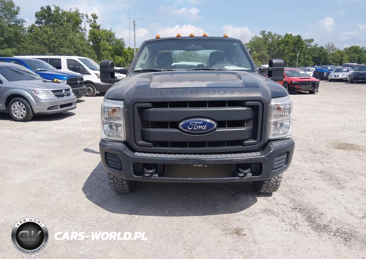 2015 Ford F-350 Chassis Lariat-Xl-Xlt VIN:1FD8X3H68FED32025 - 12