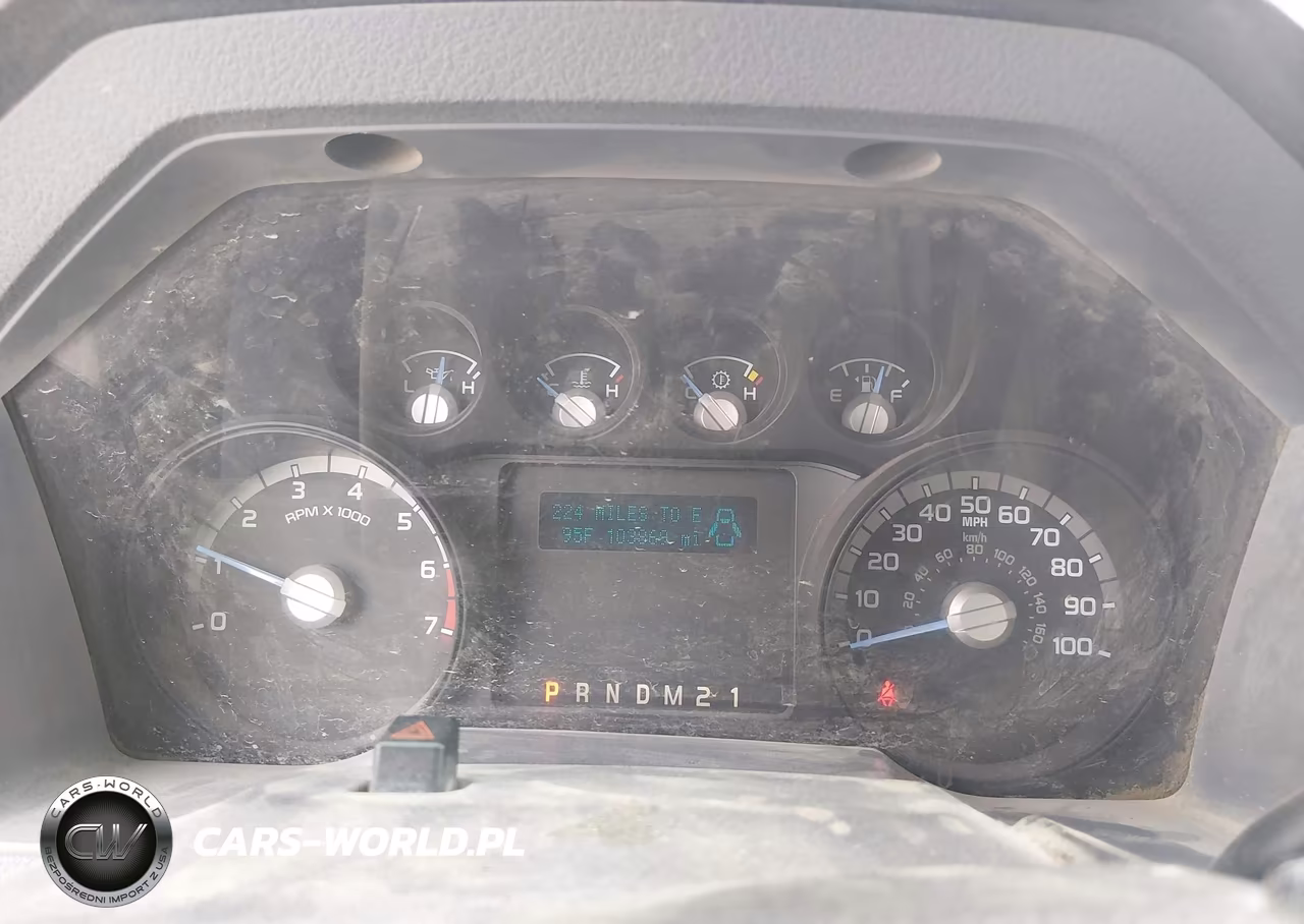2015 Ford F-350 Chassis Lariat-Xl-Xlt VIN:1FD8X3H68FED32025 - 7