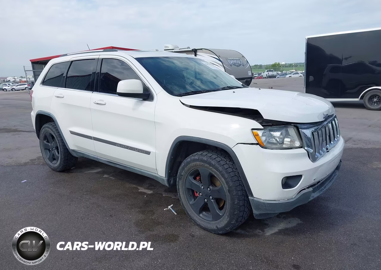 2011 Jeep Grand Cherokee Laredo – zdjęcie 1 z 17
