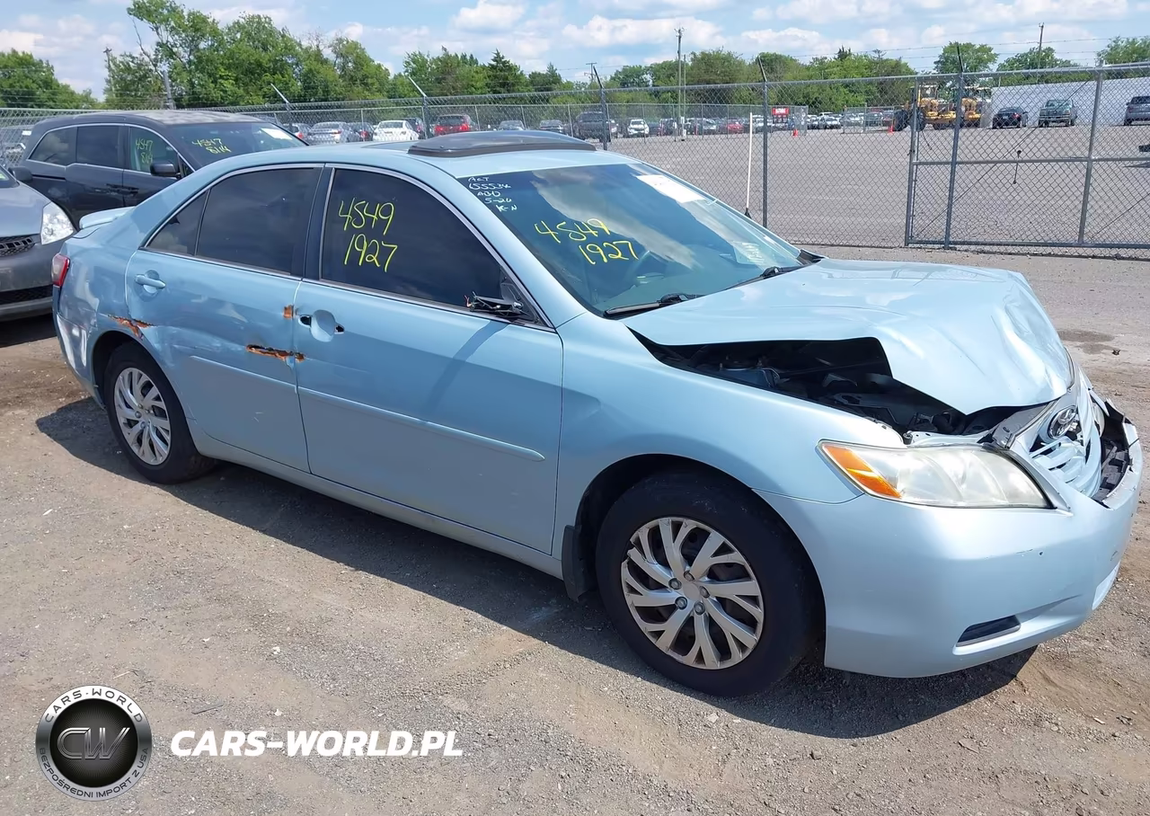 2008 Toyota Camry Le – zdjęcie 1 z 15