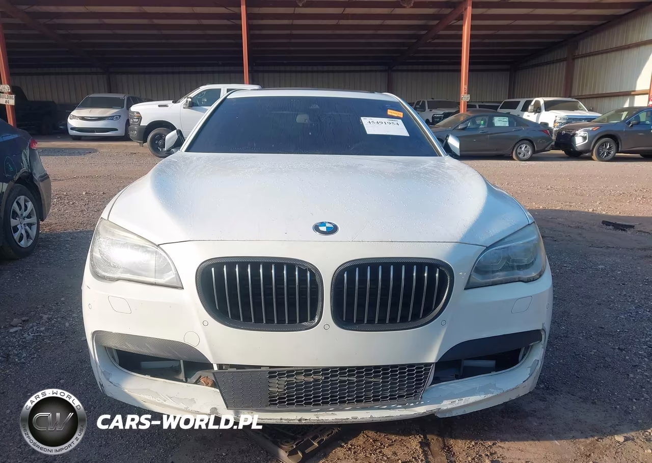 2015 BMW 750Li xDrive VIN:WBAYF8C51FD653989 - 12