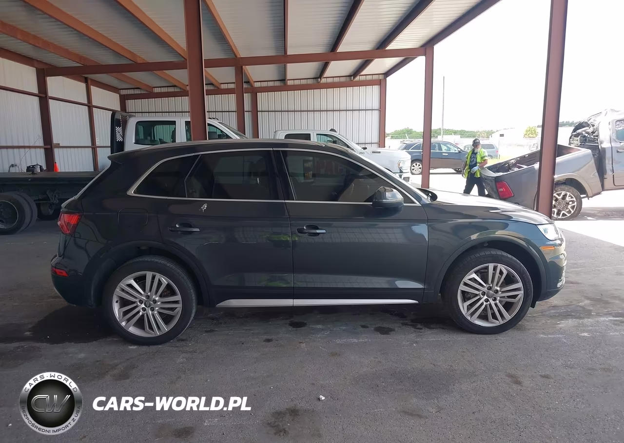 2018 Audi Q5 2.0T Premium VIN:WA1BNAFY6J2159750 - 13