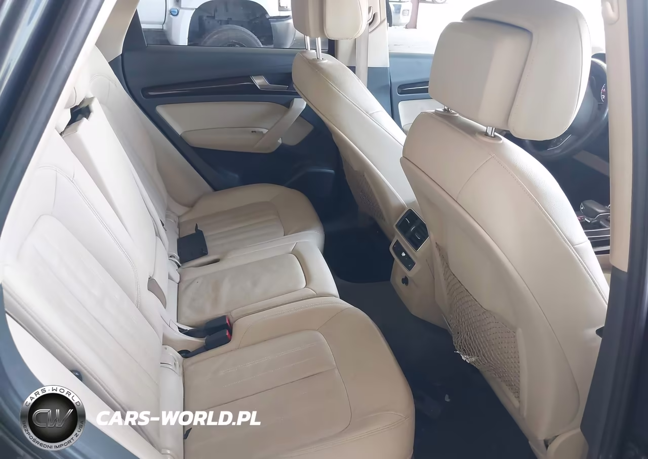 2018 Audi Q5 2.0T Premium VIN:WA1BNAFY6J2159750 - 8