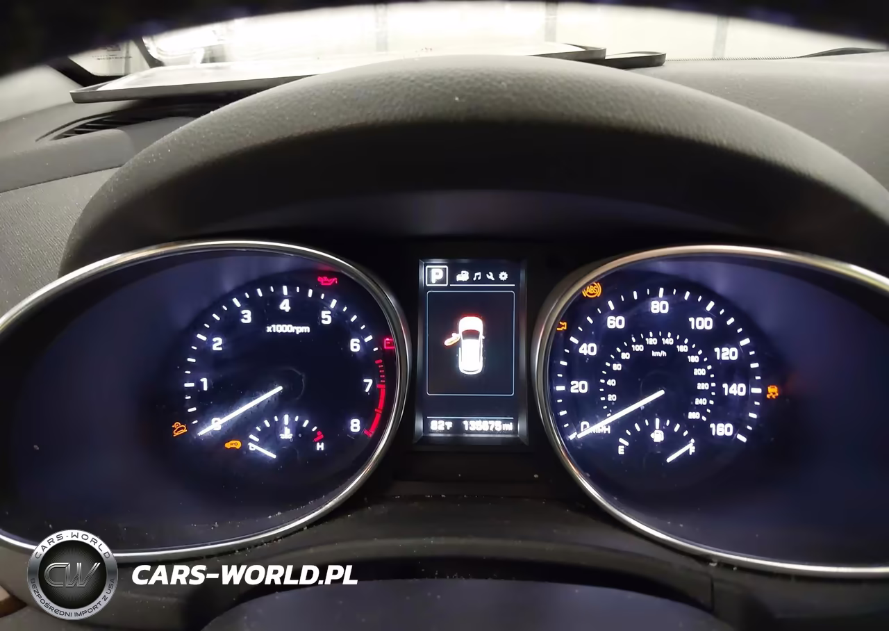 2018 Hyundai Santa Fe Se VIN:KM8SNDHF0JU285637 - 7