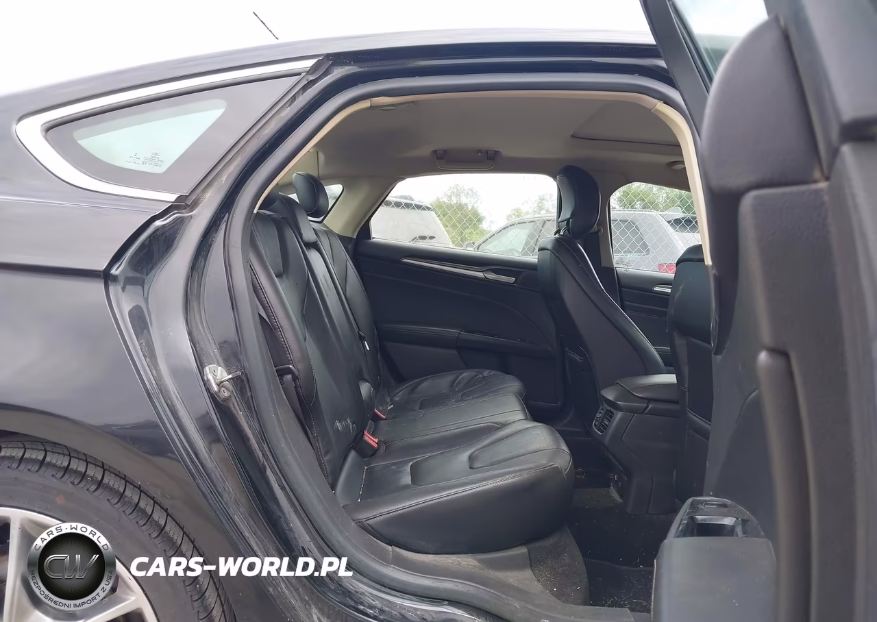 2013 Ford Fusion Titanium VIN:3FA6P0K92DR168722 - 8