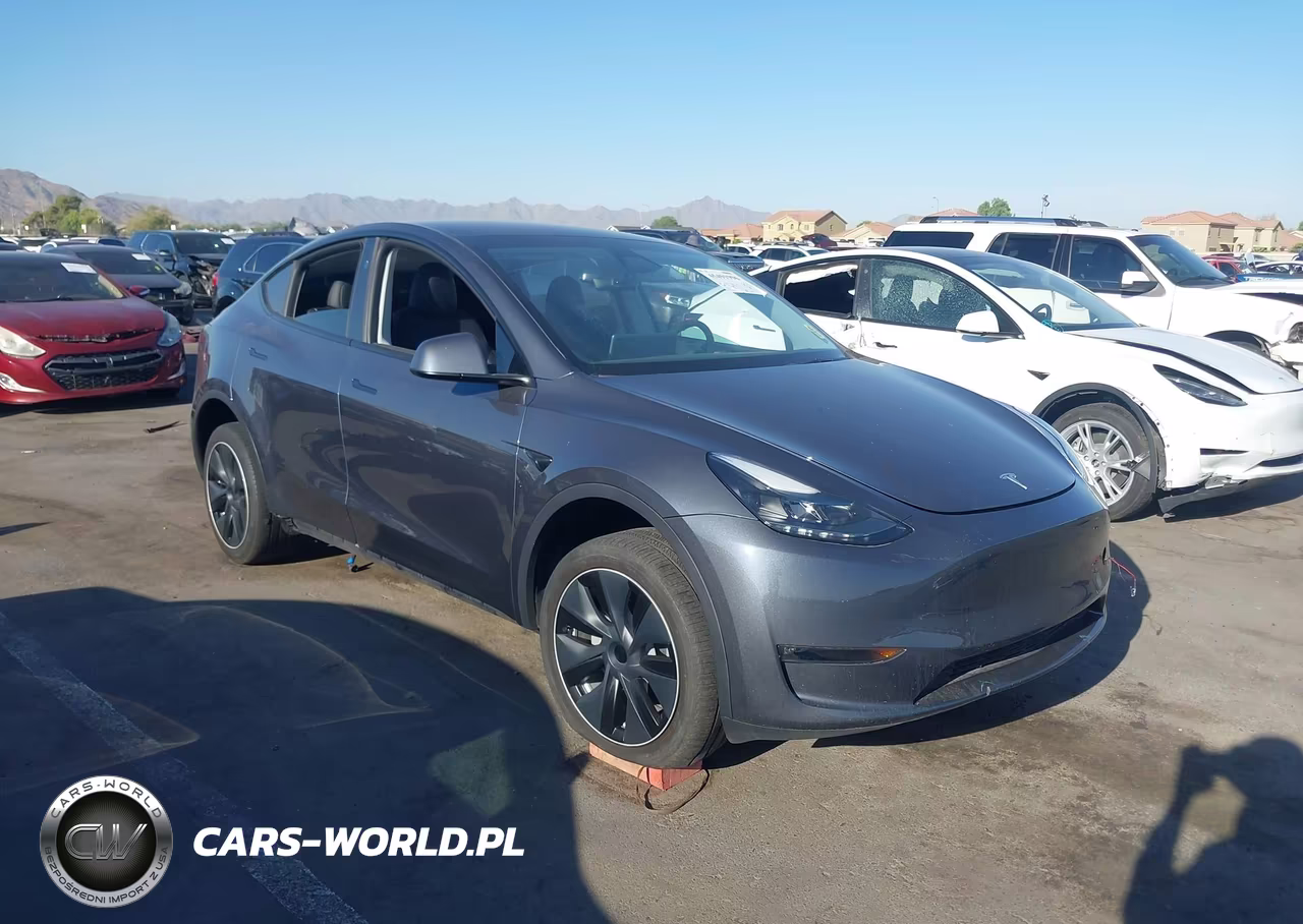 2023 Tesla Model Y Awd-Long Range Dual Motor All-Wheel Drive – zdjęcie 1 z 19
