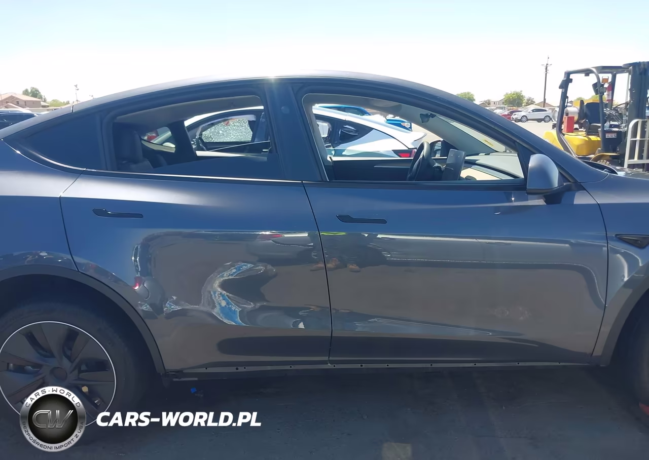2023 Tesla Model Y Awd-Long Range Dual Motor All-Wheel Drive VIN:7SAYGDEE6PA210950 - 14