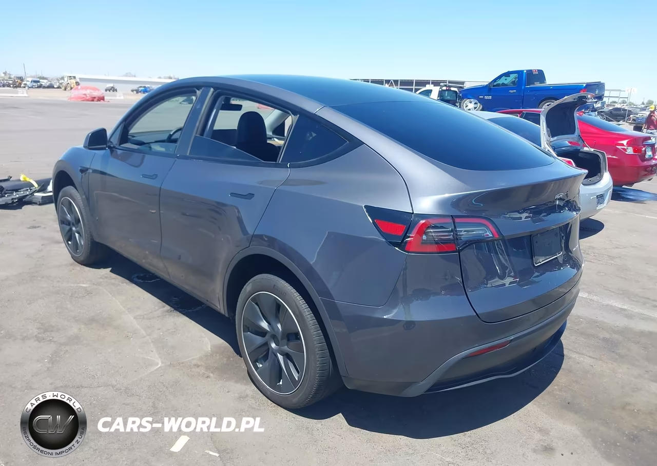 2023 Tesla Model Y Awd-Long Range Dual Motor All-Wheel Drive VIN:7SAYGDEE6PA210950 - 3