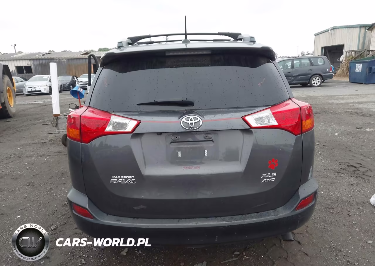 2015 Toyota Rav4 Xle VIN:2T3RFREV3FW334395 - 16