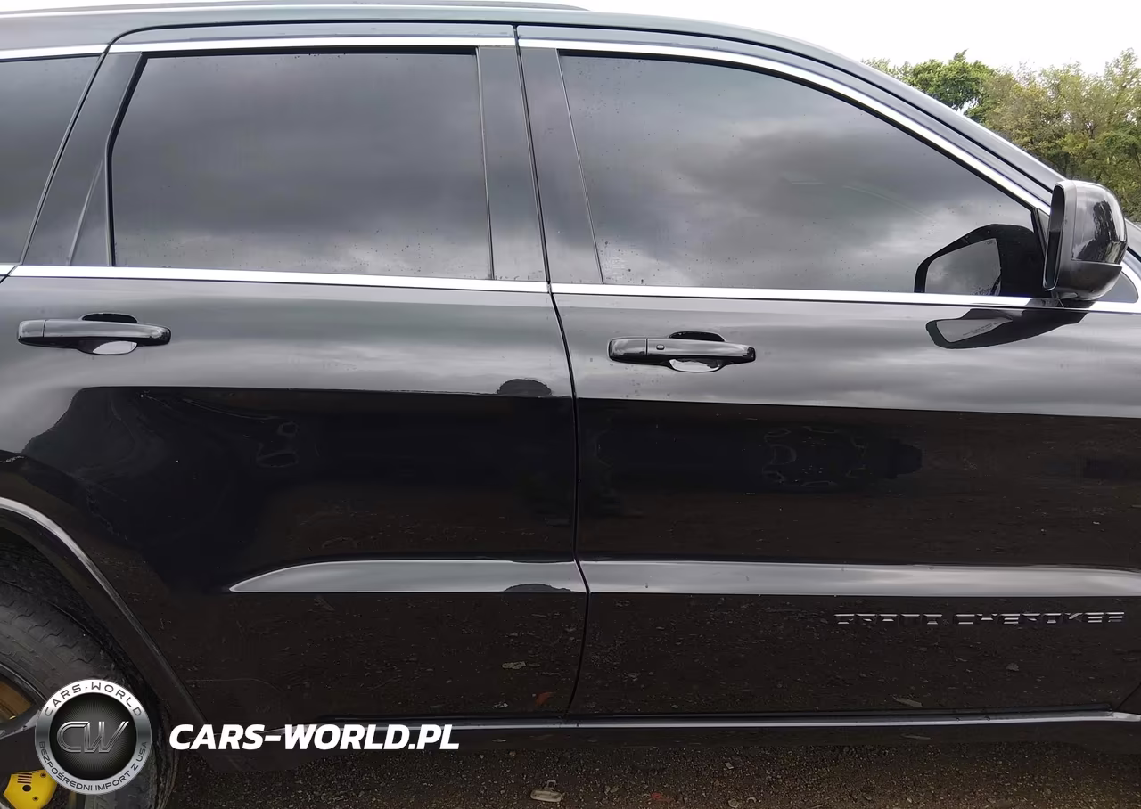 2015 Jeep Grand Cherokee Altitude VIN:1C4RJFAG4FC752102 - 13