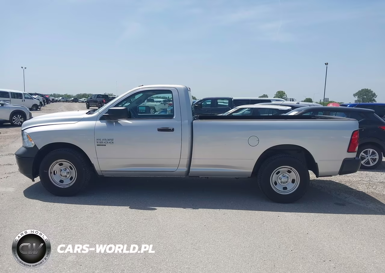 2019 Ram 1500 Classic Tradesman 4X2 8' Box VIN:3C6JR6DG3KG502852 - 19