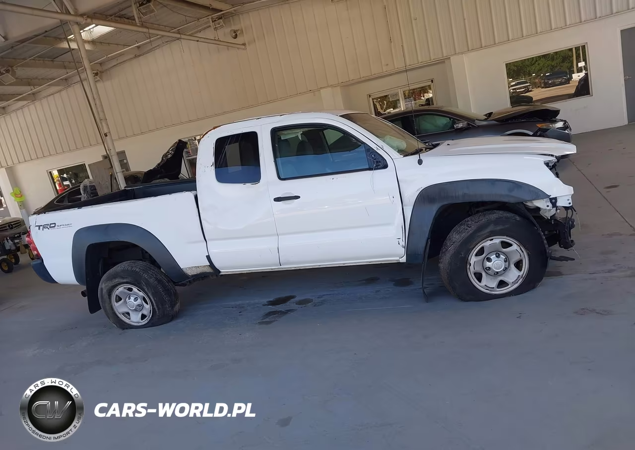 2015 Toyota Tacoma Prerunner VIN:5TFTX4GNXFX043522 - 13