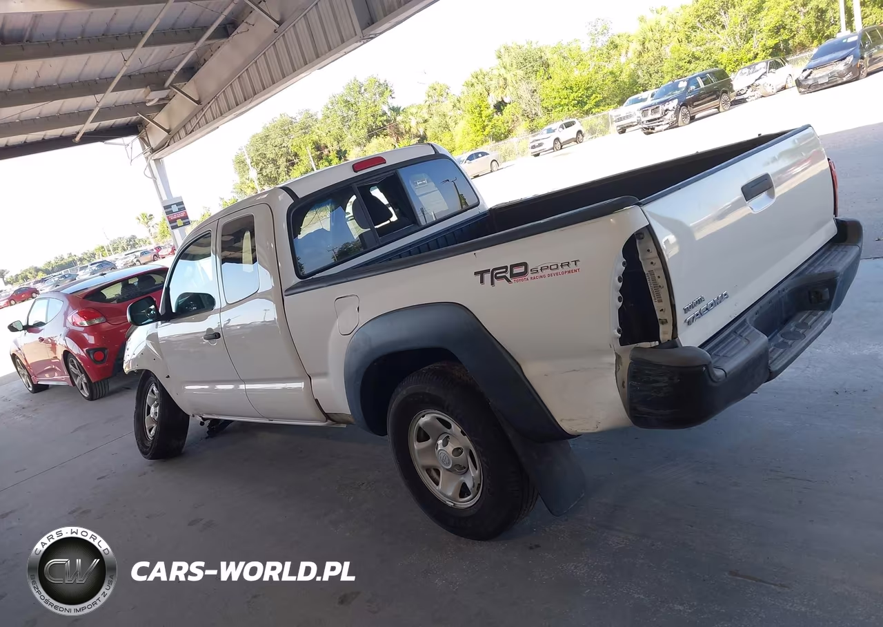 2015 Toyota Tacoma Prerunner VIN:5TFTX4GNXFX043522 - 14