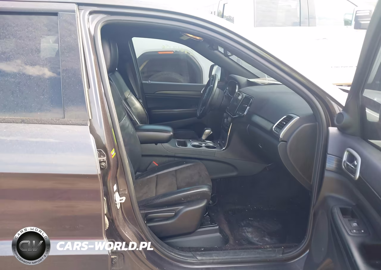 2019 Jeep Grand Cherokee Laredo VIN:1C4RJFAG1KC554927 - 5