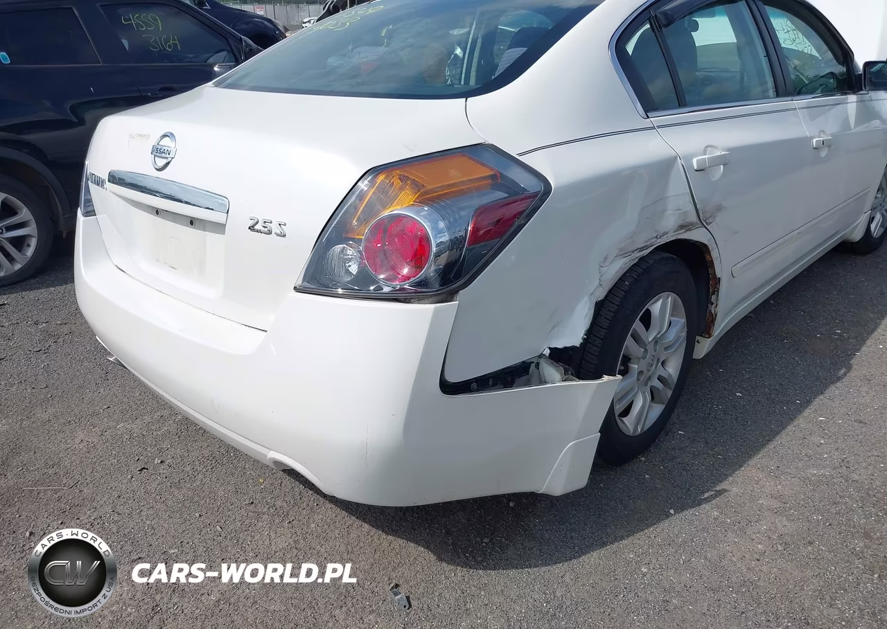 2011 Nissan Altima 2.5 S VIN:1N4AL2AP6BN472685 - 12