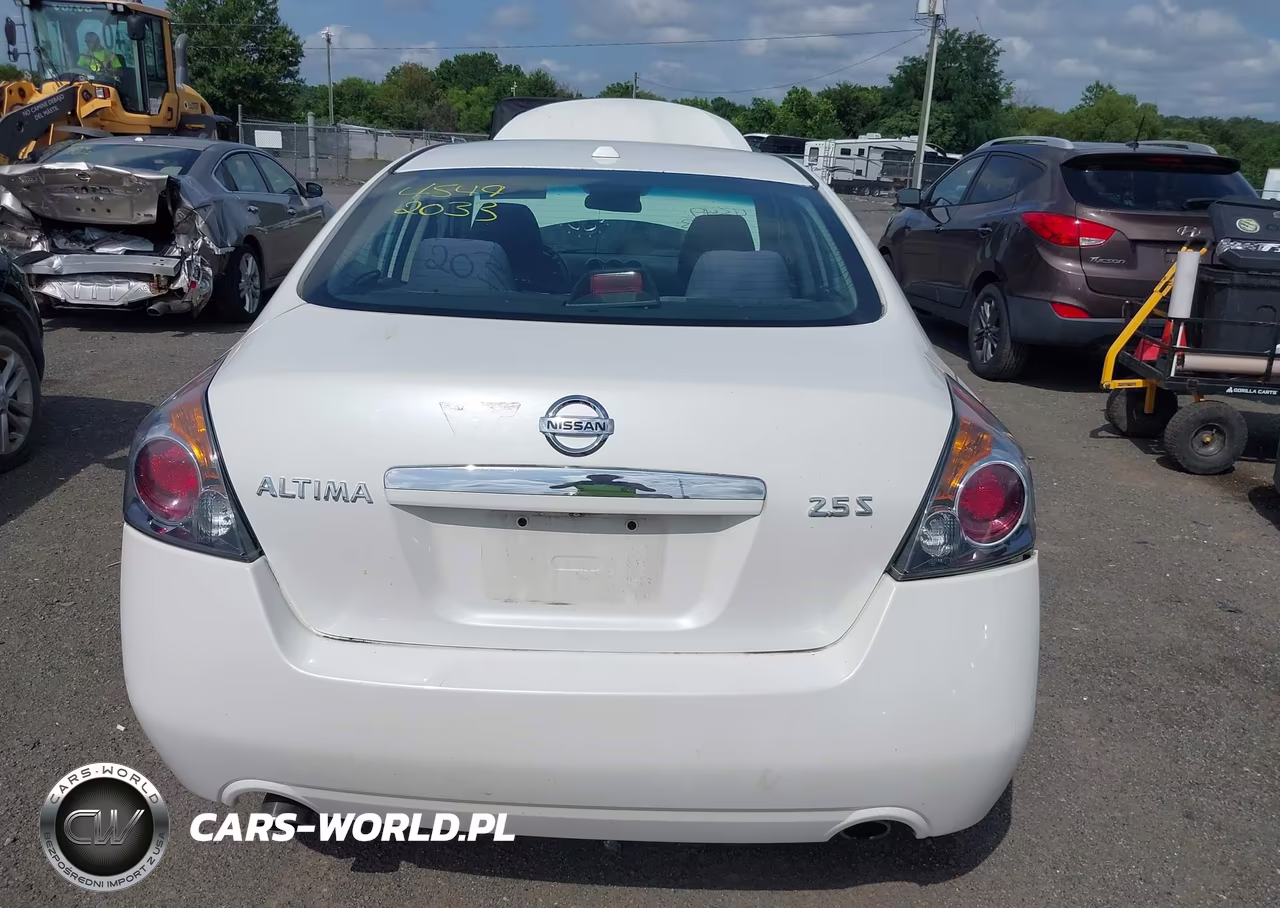 2011 Nissan Altima 2.5 S VIN:1N4AL2AP6BN472685 - 13