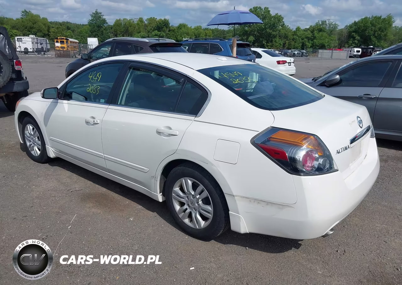 2011 Nissan Altima 2.5 S VIN:1N4AL2AP6BN472685 - 3