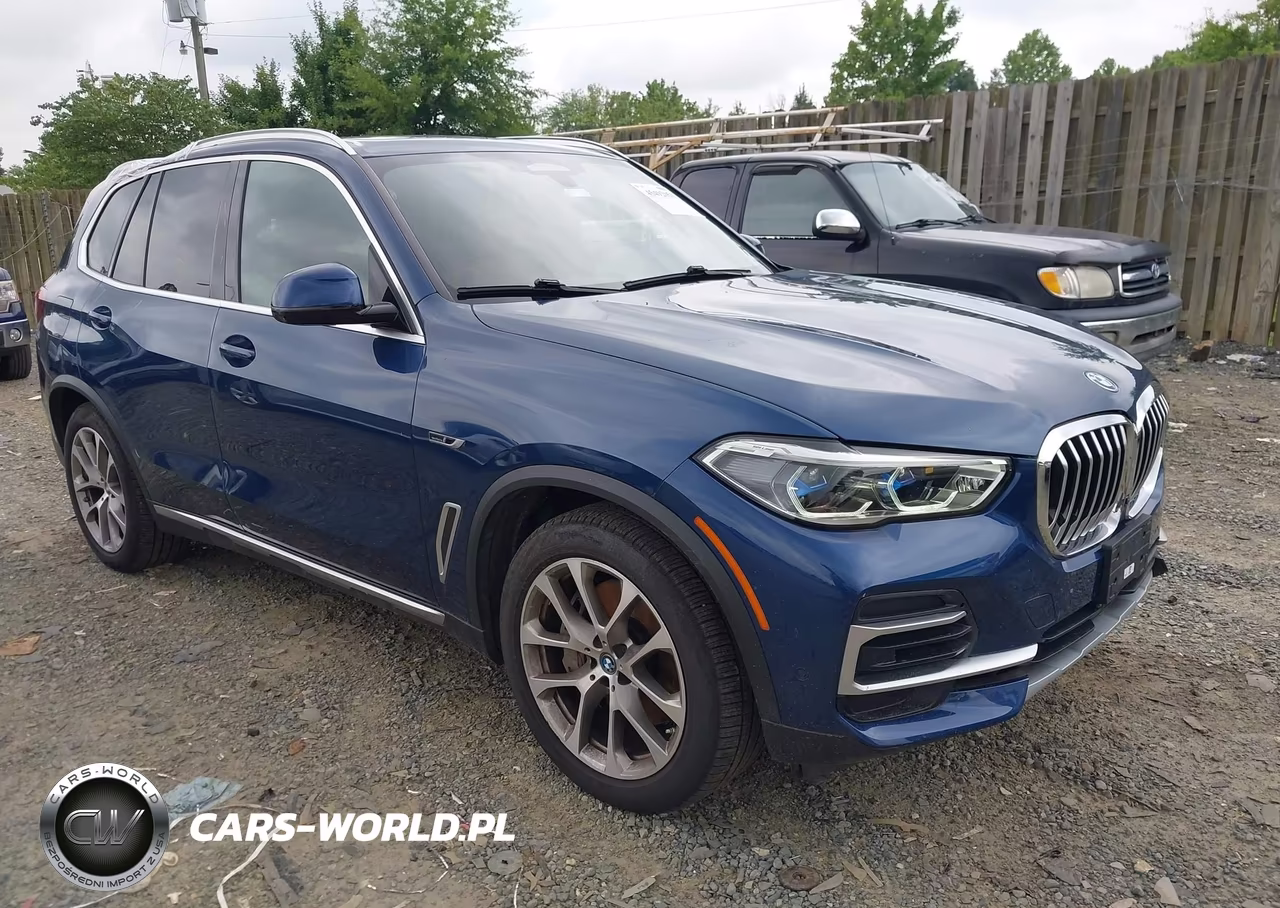 2022 BMW X5 Phev xDrive45E – zdjęcie 1 z 17