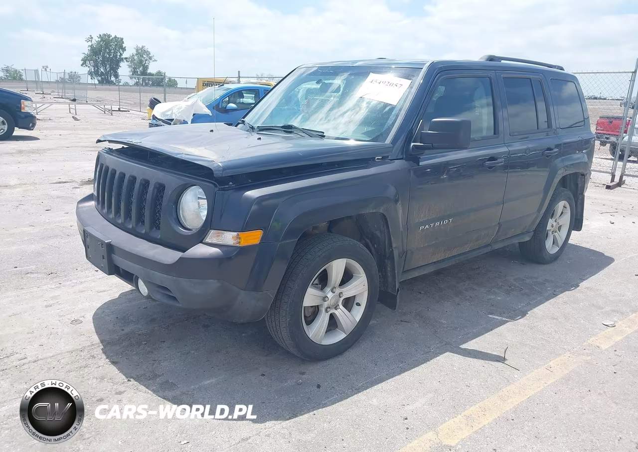 2014 Jeep Patriot Latitude VIN:1C4NJRFB2ED739032 - 2