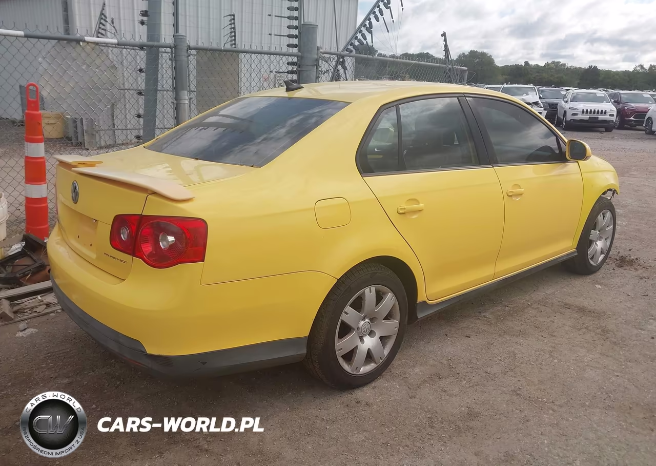 2007 Volkswagen Jetta Gli VIN:3VWWJ71K27M175967 - 4