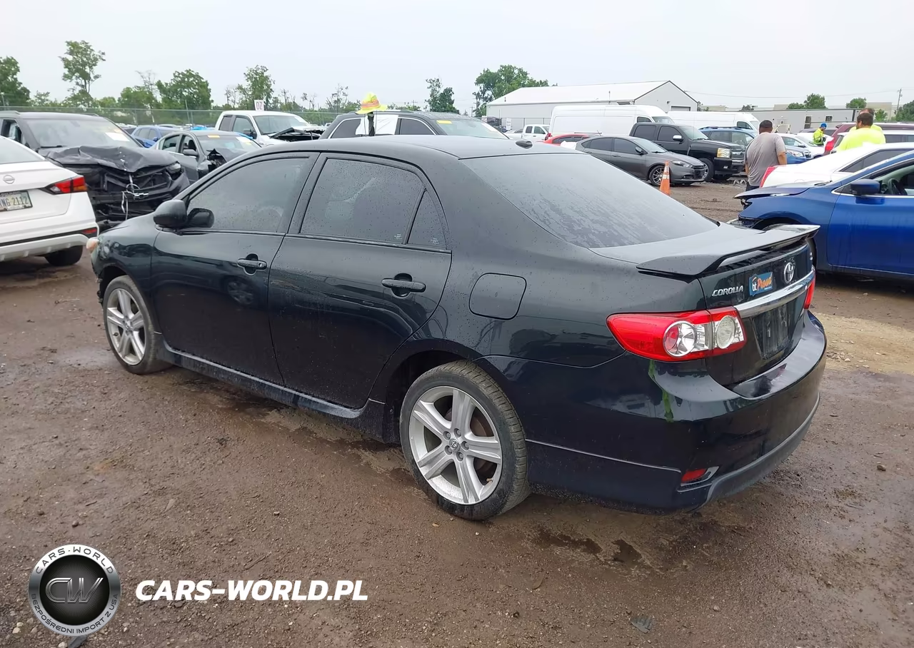 2013 Toyota Corolla S VIN:2T1BU4EE4DC015766 - 3