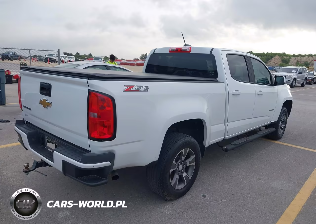 2015 Chevrolet Colorado Z71 VIN:1GCGTCE39F1146006 - 4