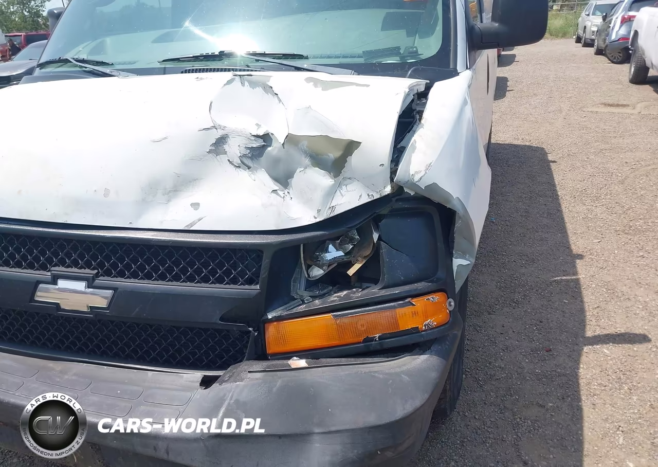 2005 Chevrolet Express VIN:1GCFH15T551187264 - 6