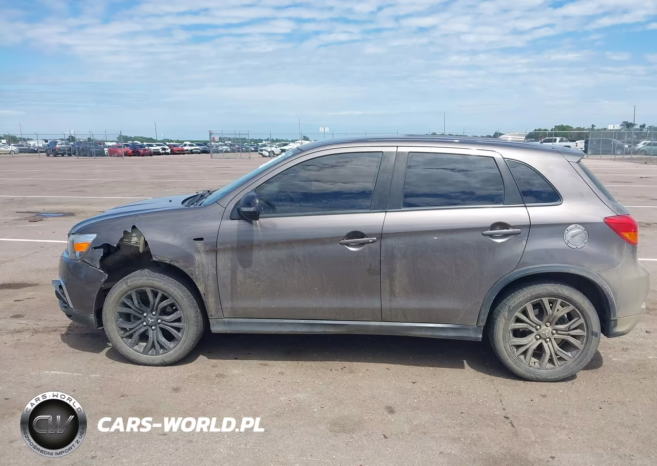 2018 Mitsubishi Outlander Sport 2.0 Le VIN:JA4AR3AU4JZ020885 - 14