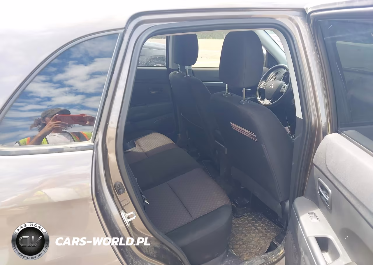 2018 Mitsubishi Outlander Sport 2.0 Le VIN:JA4AR3AU4JZ020885 - 8