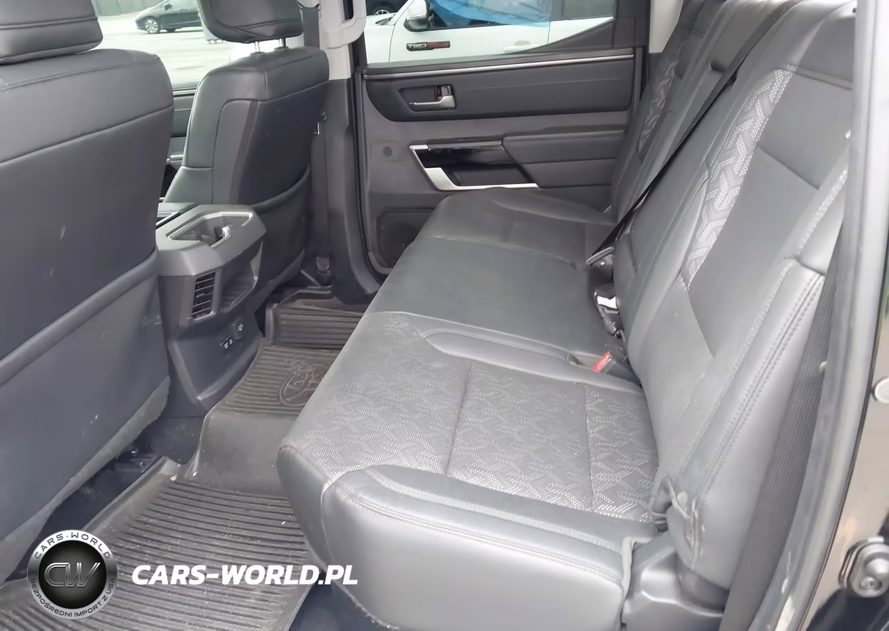 2024 Toyota Tundra Limited VIN:5TFWA5DB3RX187545 - 8