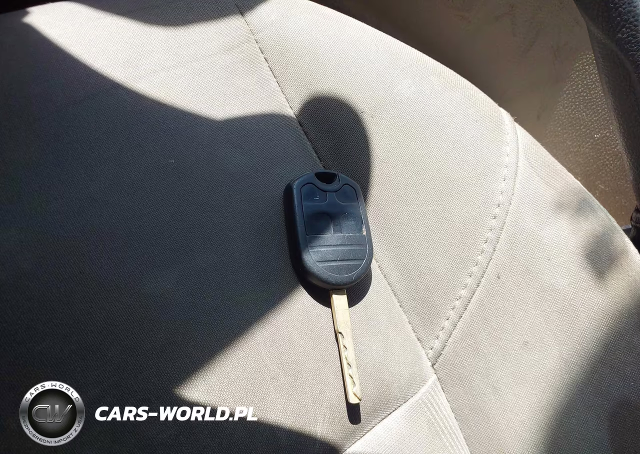 2018 Ford Focus Se VIN:1FADP3K29JL231949 - 11