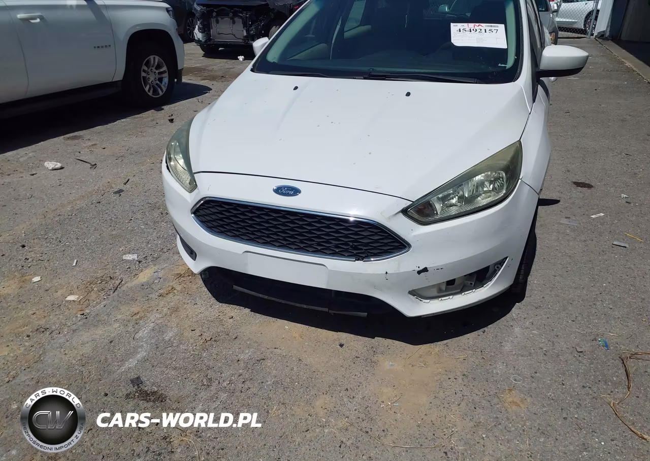 2018 Ford Focus Se VIN:1FADP3K29JL231949 - 6
