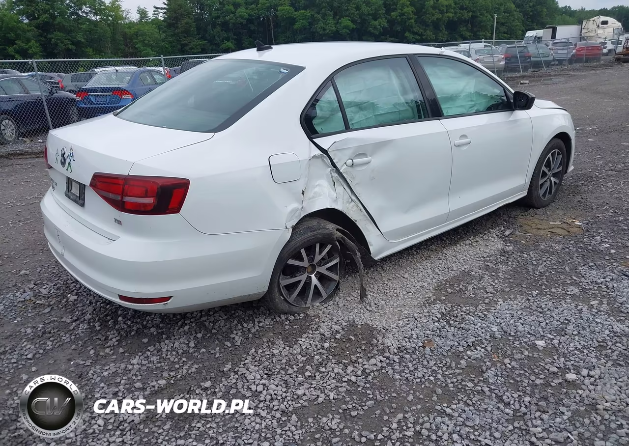 2016 Volkswagen Jetta 1.4T Se VIN:3VWD67AJ2GM238243 - 4
