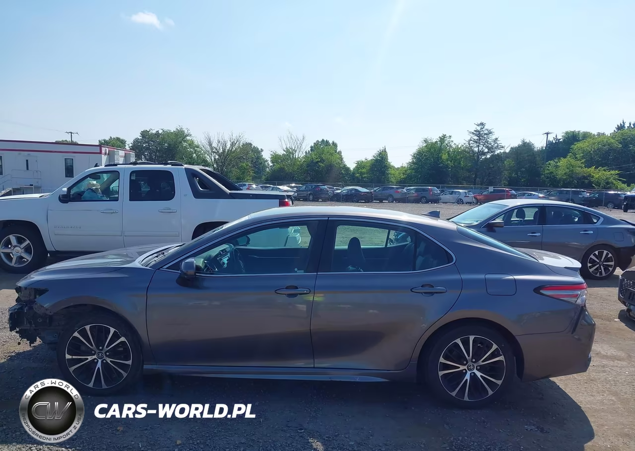 2019 Toyota Camry Se VIN:4T1B11HK0KU298588 - 15