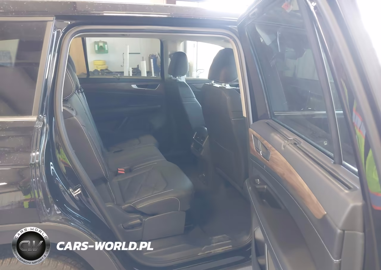 2026 Volkswagen Atlas Se With Technology VIN:1V2HN2CA6TC556058 - 8
