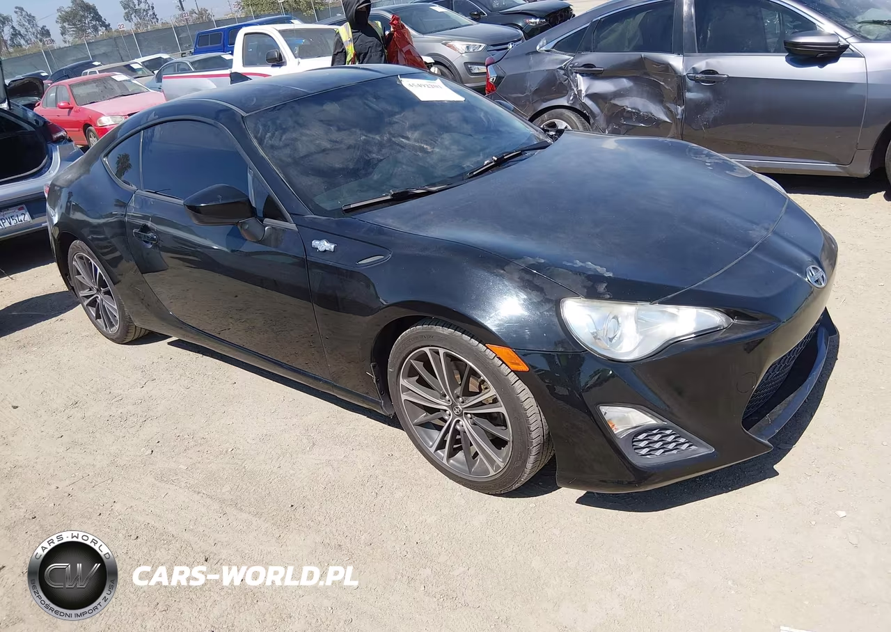 2015 Scion Fr-S – zdjęcie 1 z 16