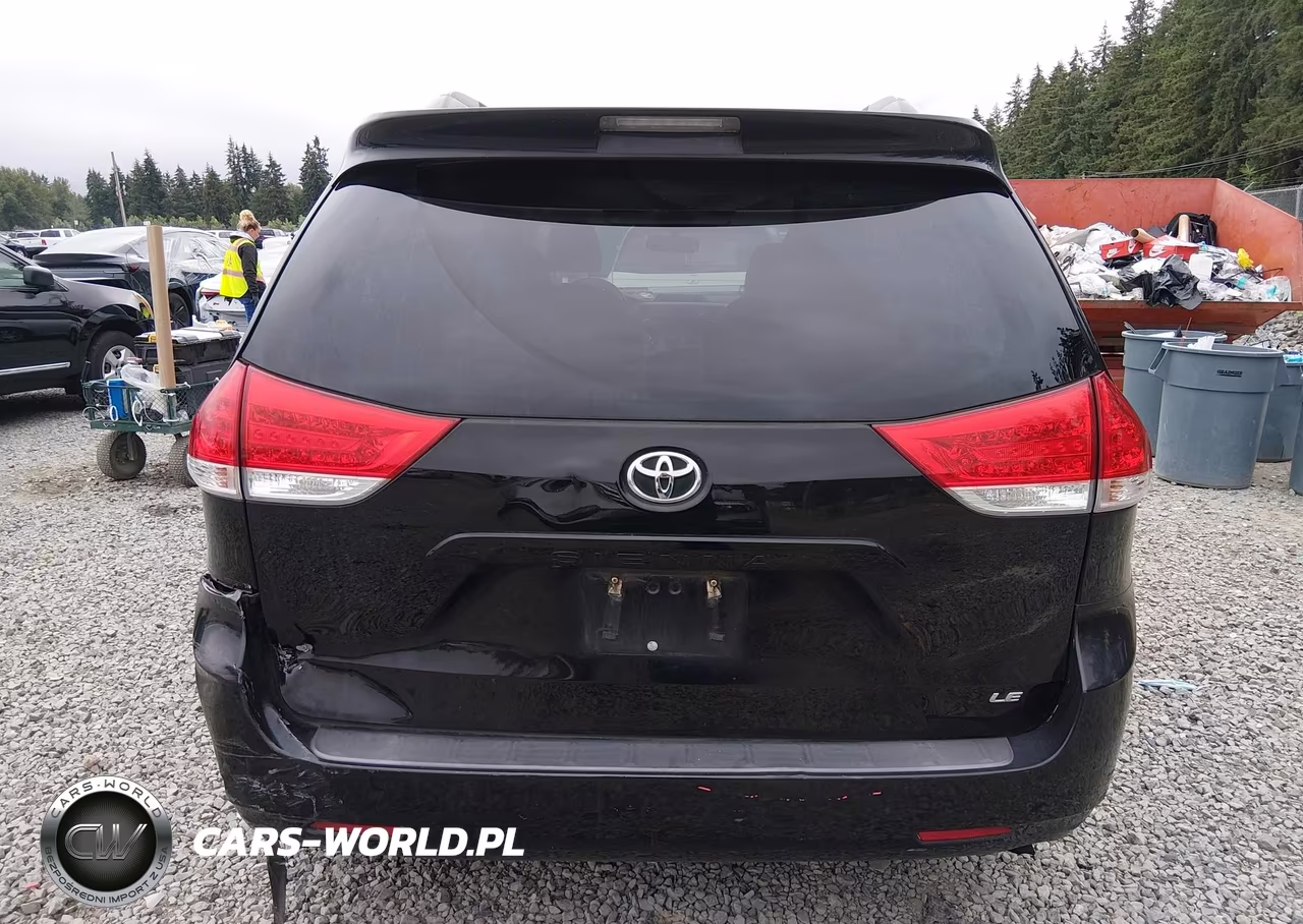 2013 Toyota Sienna Le V6 8 Passenger VIN:5TDKK3DC0DS307096 - 16