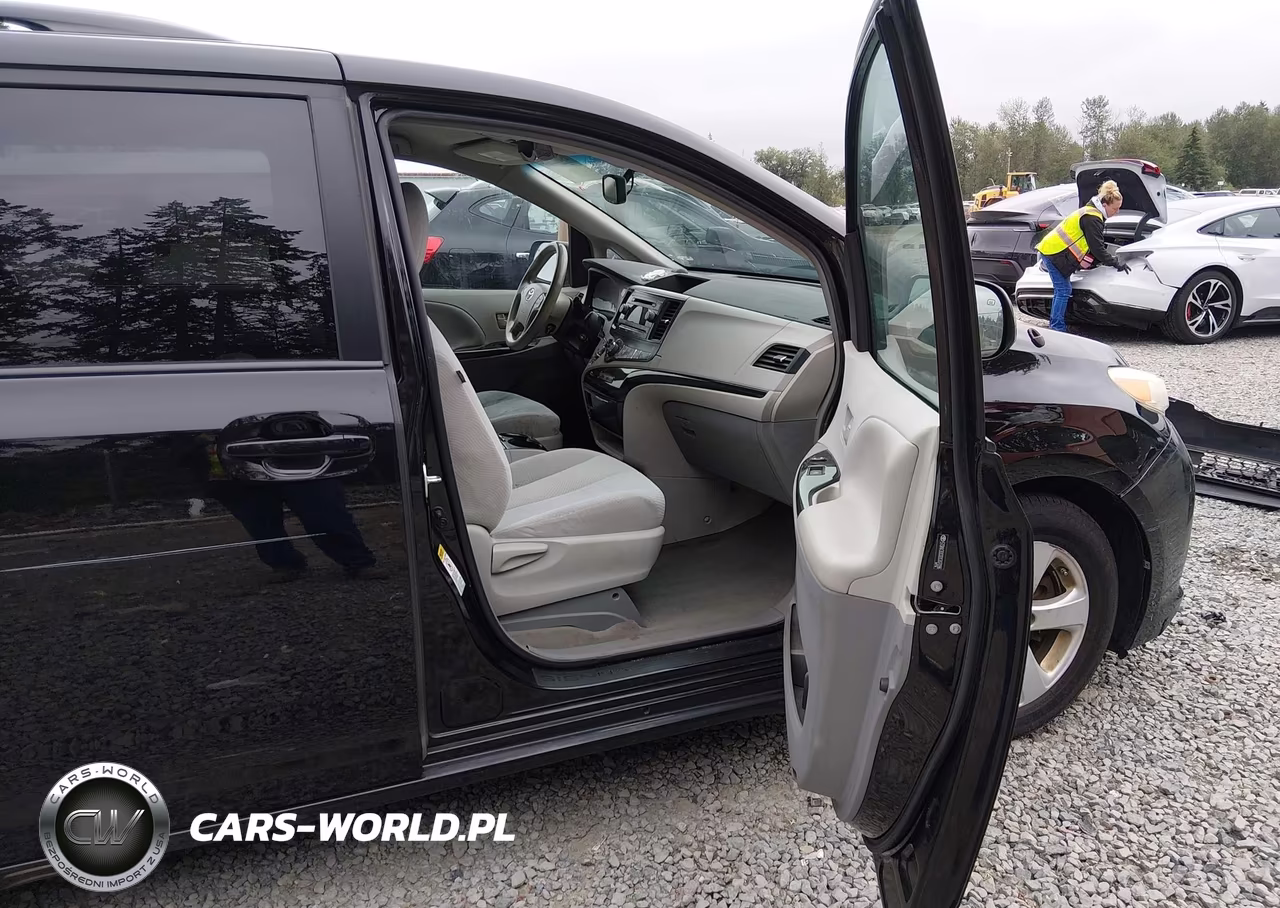 2013 Toyota Sienna Le V6 8 Passenger VIN:5TDKK3DC0DS307096 - 5