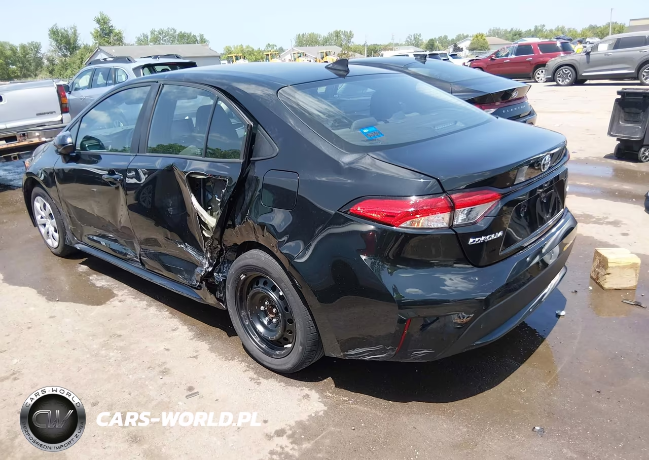 2022 Toyota Corolla Le VIN:5YFEPMAE3NP327363 - 3