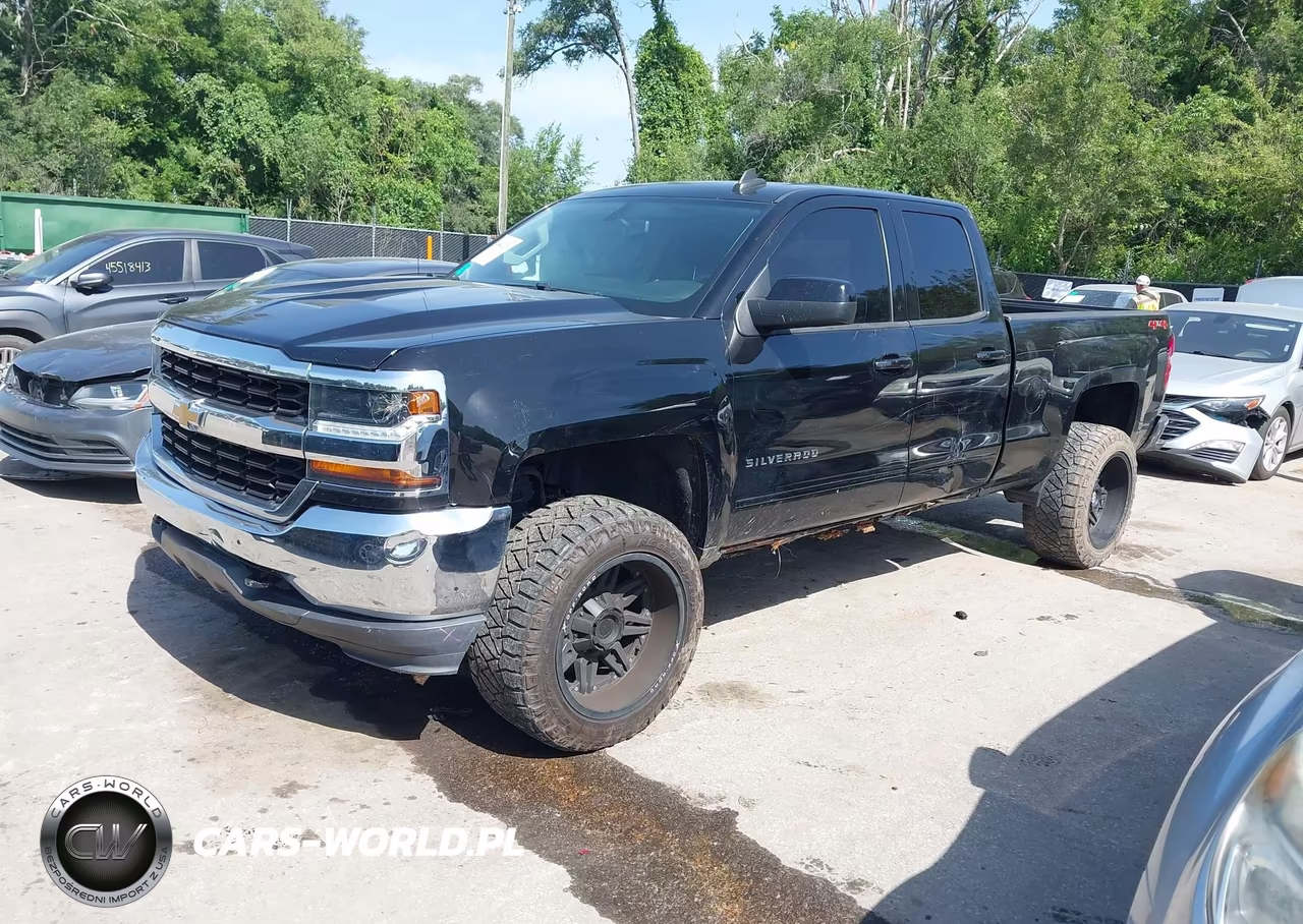 2018 Chevrolet Silverado 1500 Lt VIN:1GCVKREC6JZ166799 - 2
