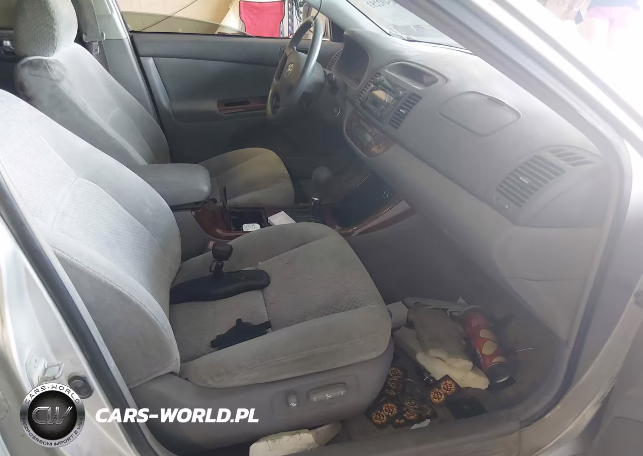 2004 Toyota Camry Xle VIN:4T1BE32K34U788969 - 5